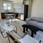 Maison Contemporaine A Saint-leonard بيت للعطل *