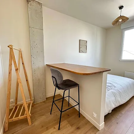 Maison Contemporaine A Saint-leonard 度假居 昂热