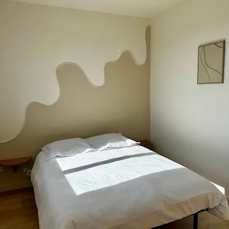 Maison Contemporaine A Saint-leonard 昂热