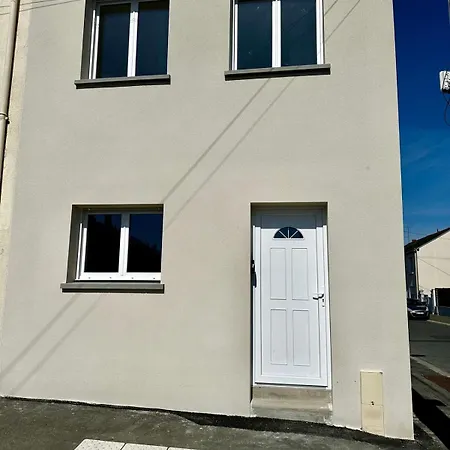 Maison Contemporaine A Saint-leonard بيت للعطل *